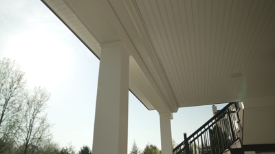 white soffit Photo